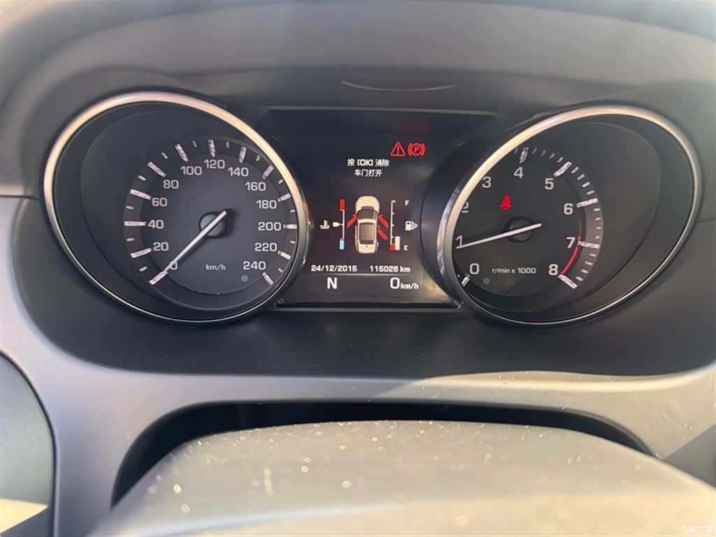 Land Rover Discovery, 2016 все фото