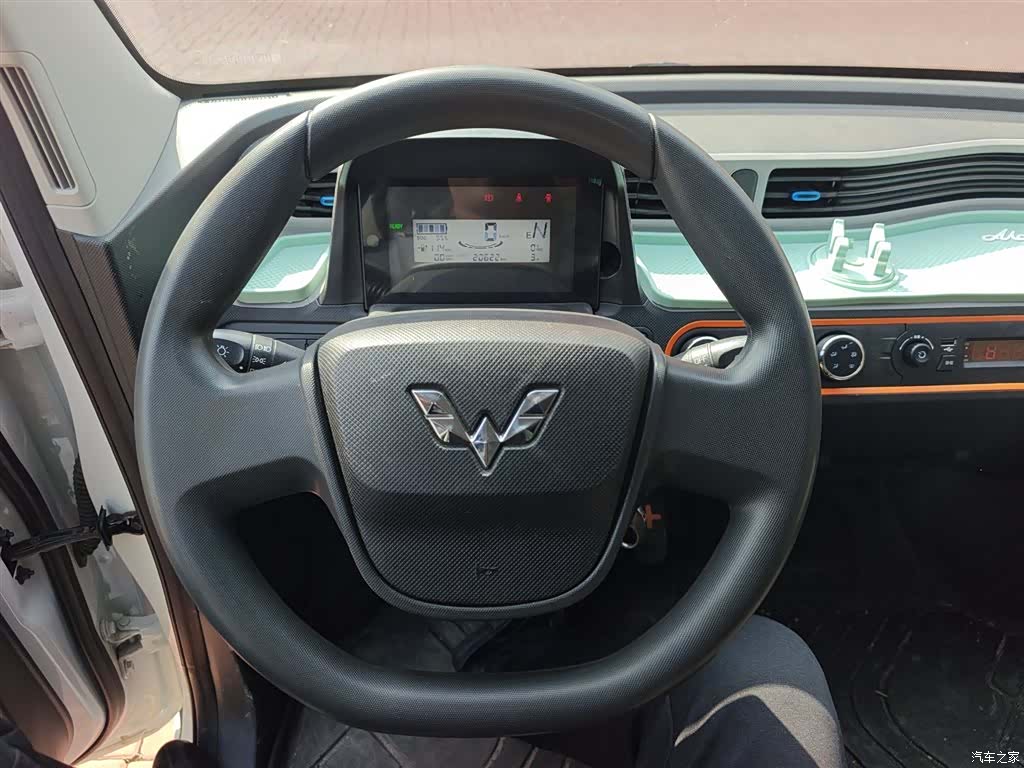 Wuling MINIEV, 2023 11