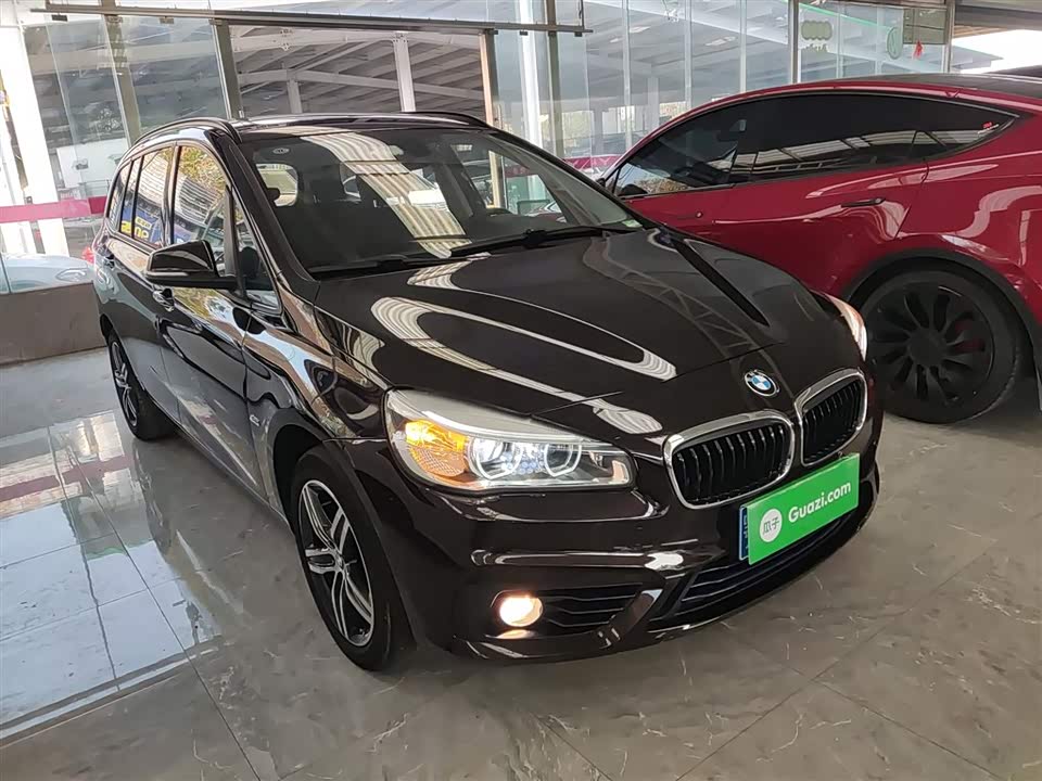 BMW 2 series multifunctional station wagon