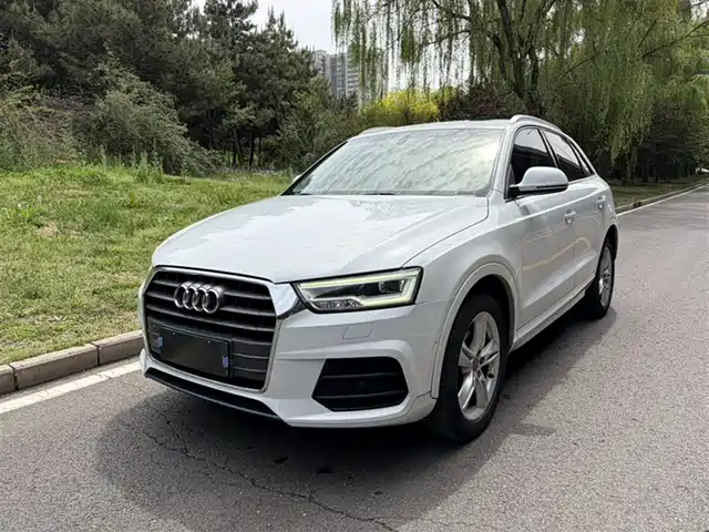 Audi Q3 2017 — купить из Китая под заказ