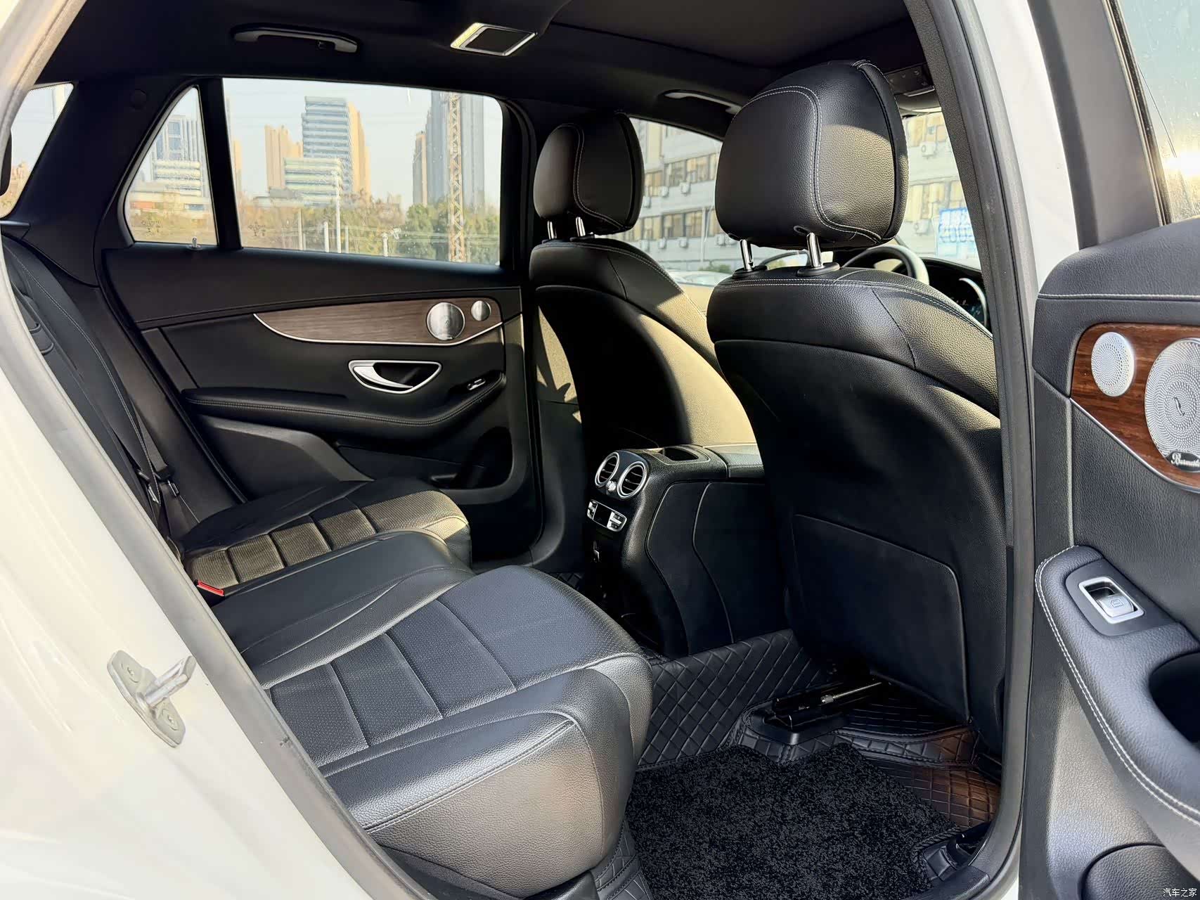 Mercedes-Benz GLC, 2021 16