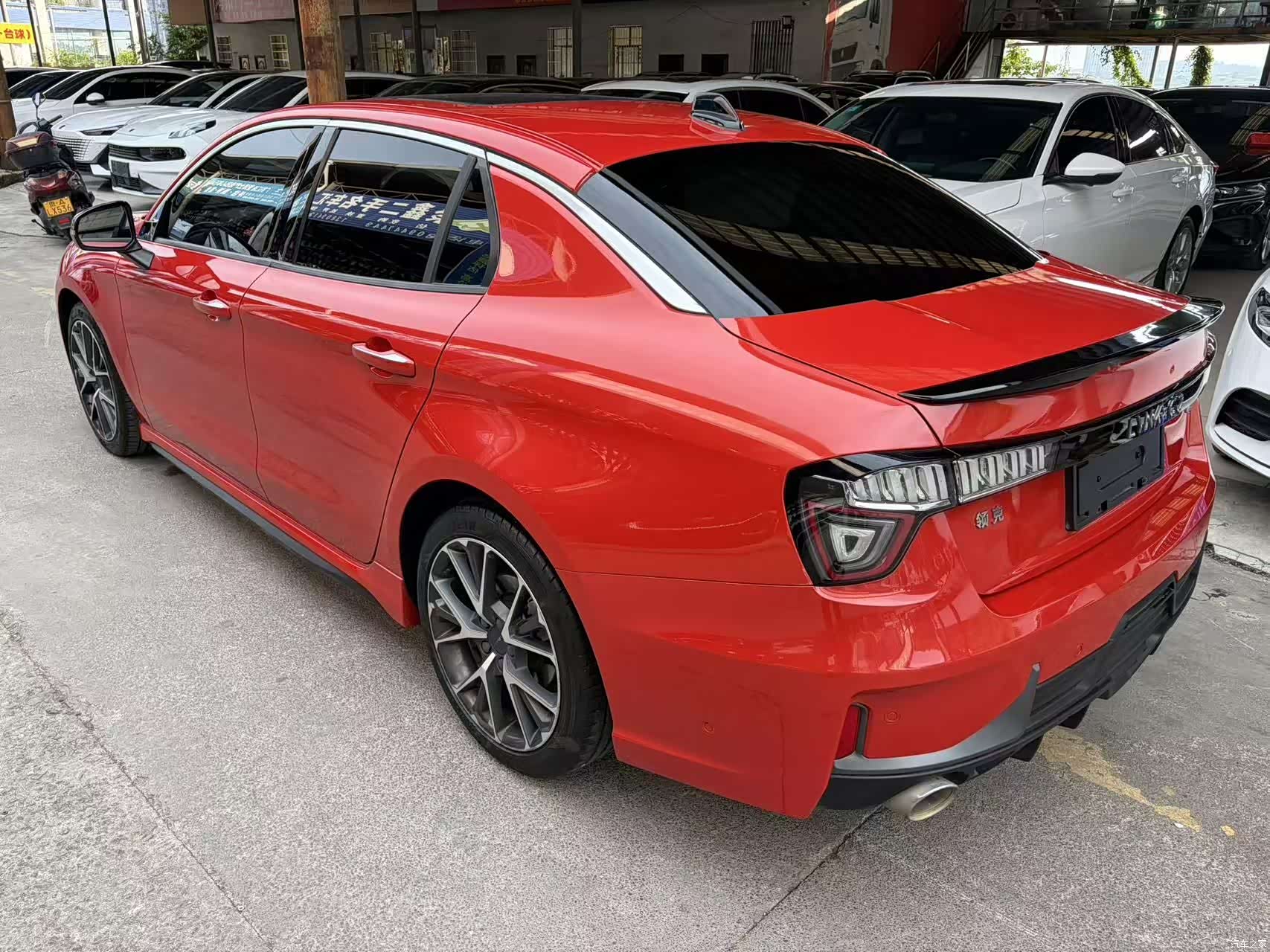 Lynk & Co 01, 2020 13