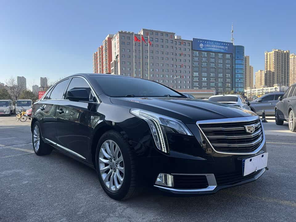 Cadillac XTS
