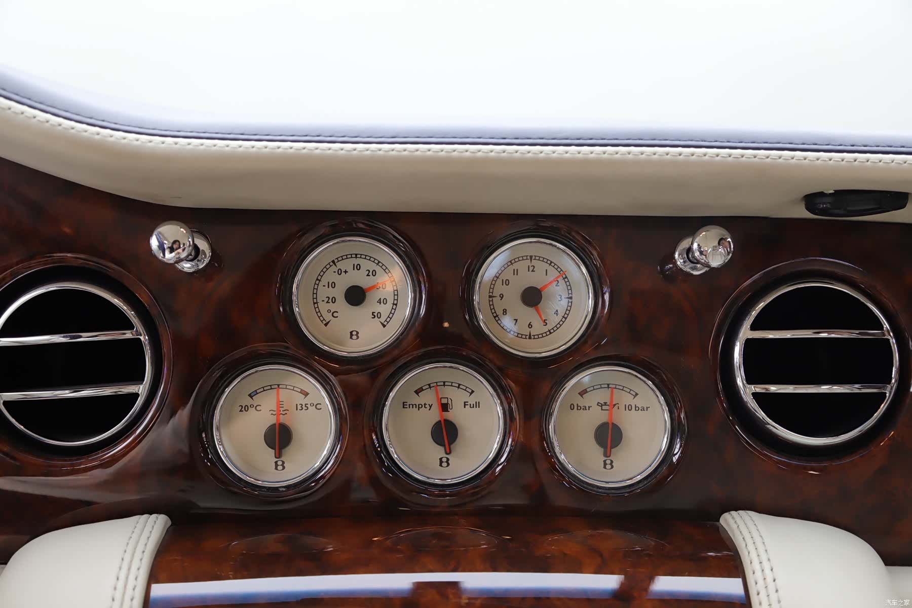 Bentley RL, 2009 15