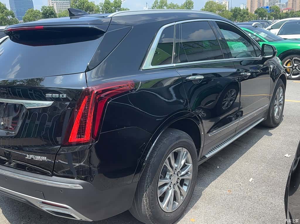 Cadillac XT5, 2021 10