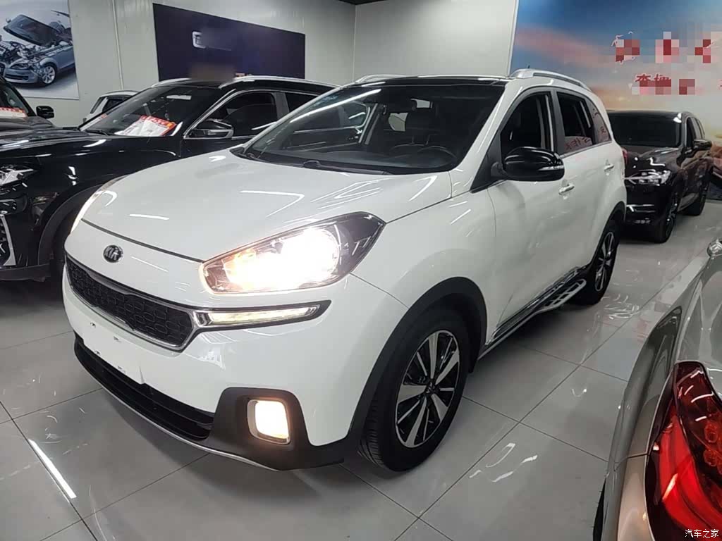 Kia KX3, 2015 1