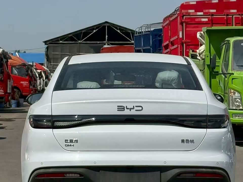 BYD Seal 05 DM-i