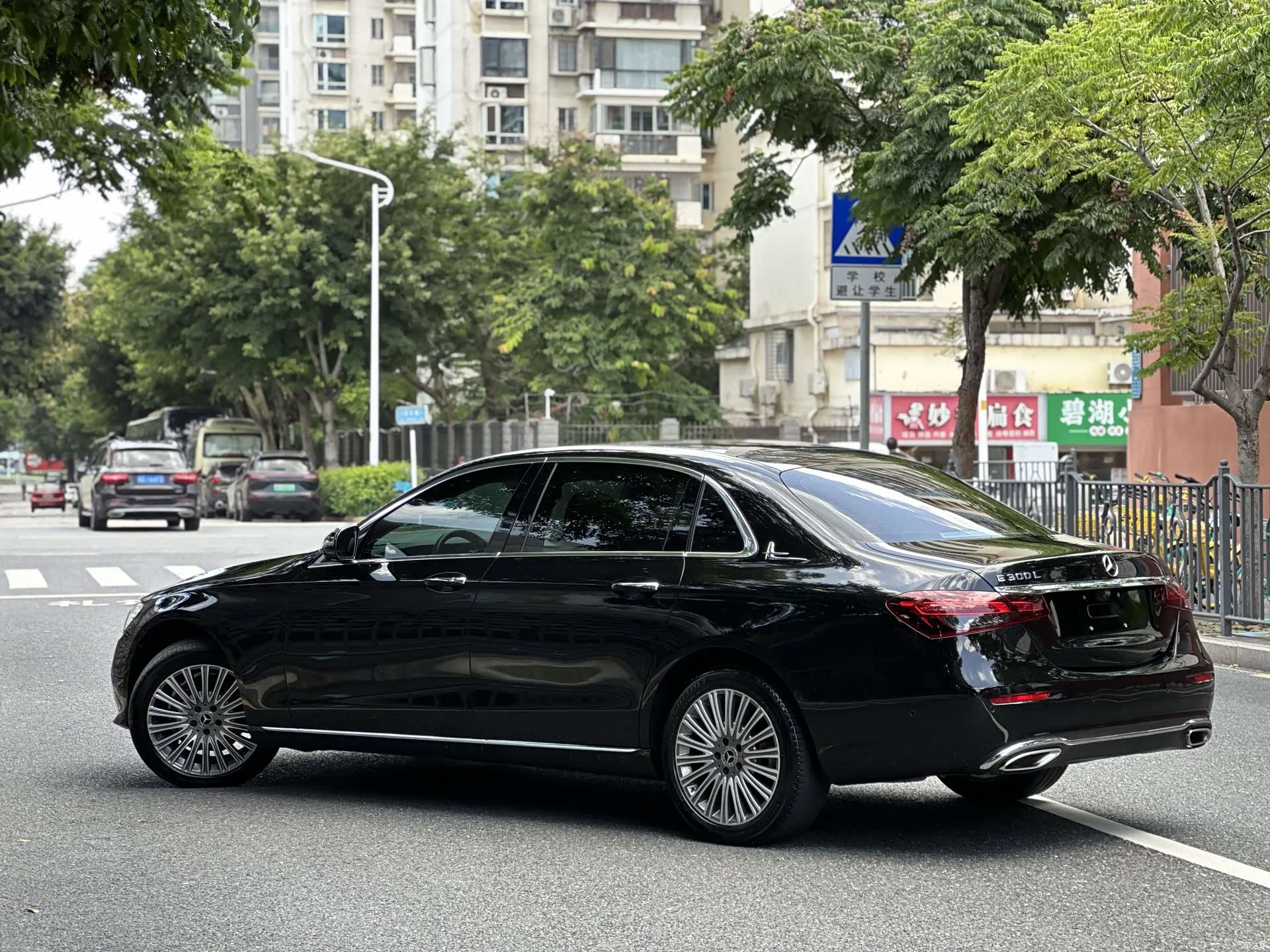 Mercedes-Benz E-Class, 2021 10
