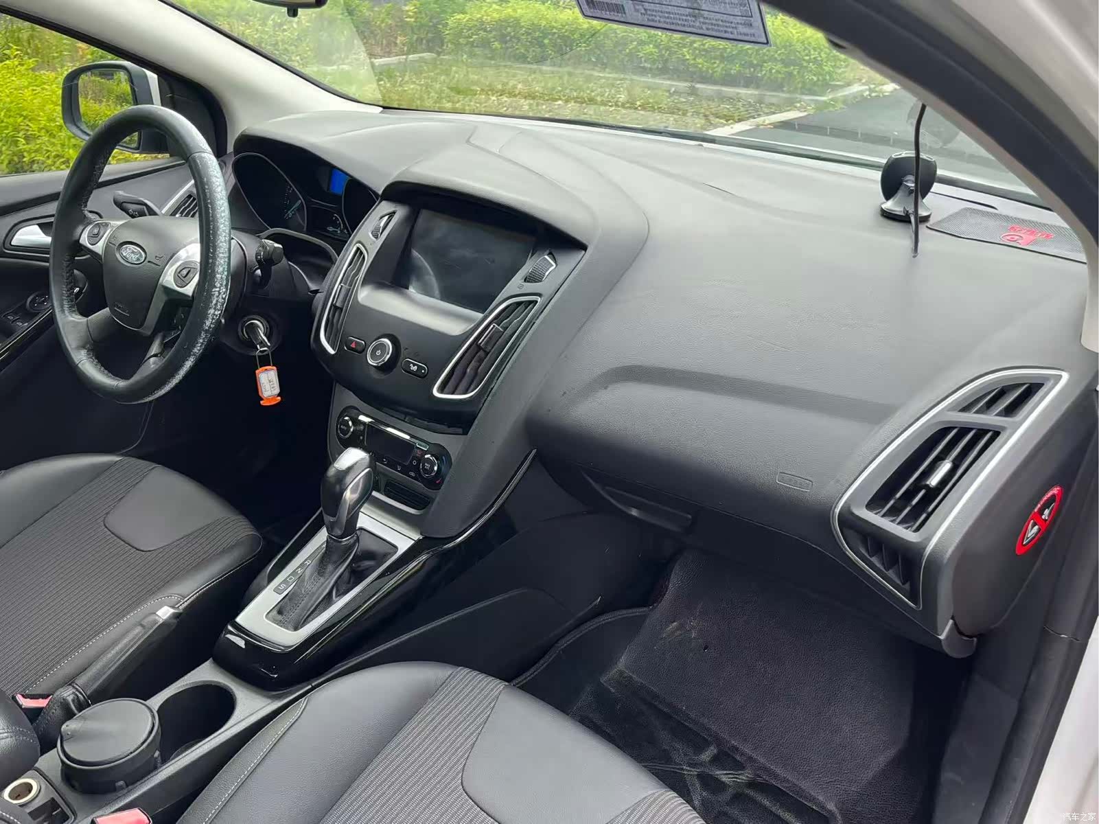Ford Focus, 2012 12