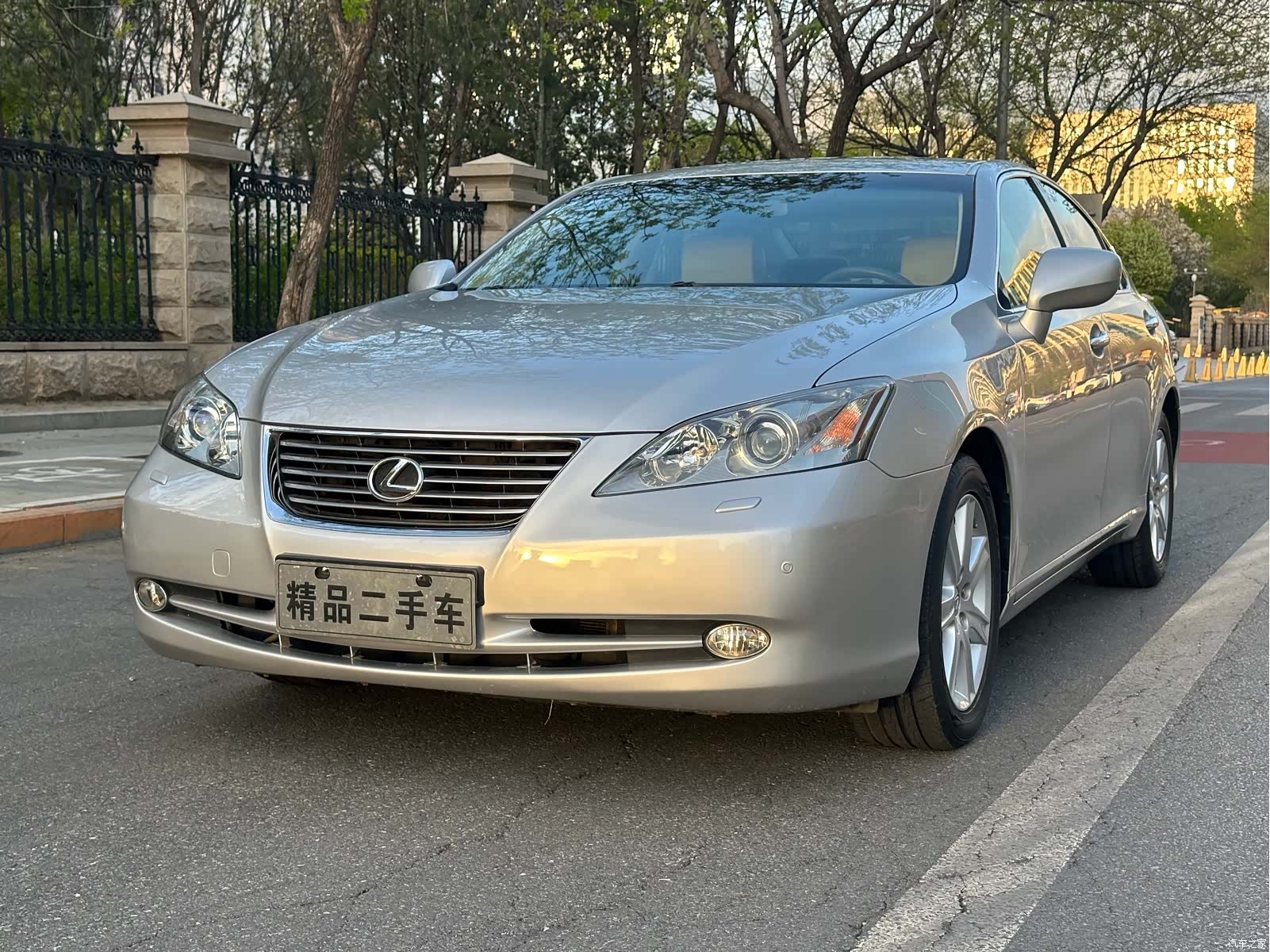 Lexus ES, 2009 1