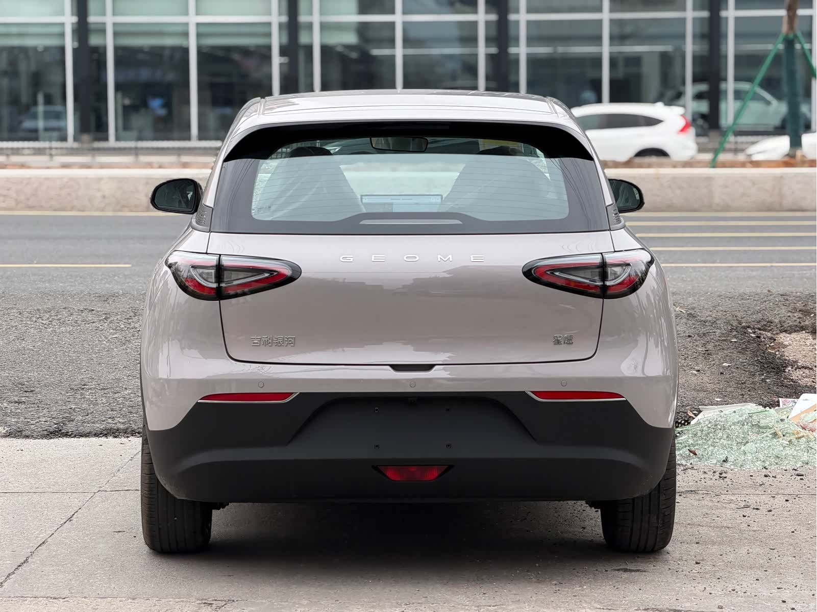 Geely Xingyuan, 2026 22