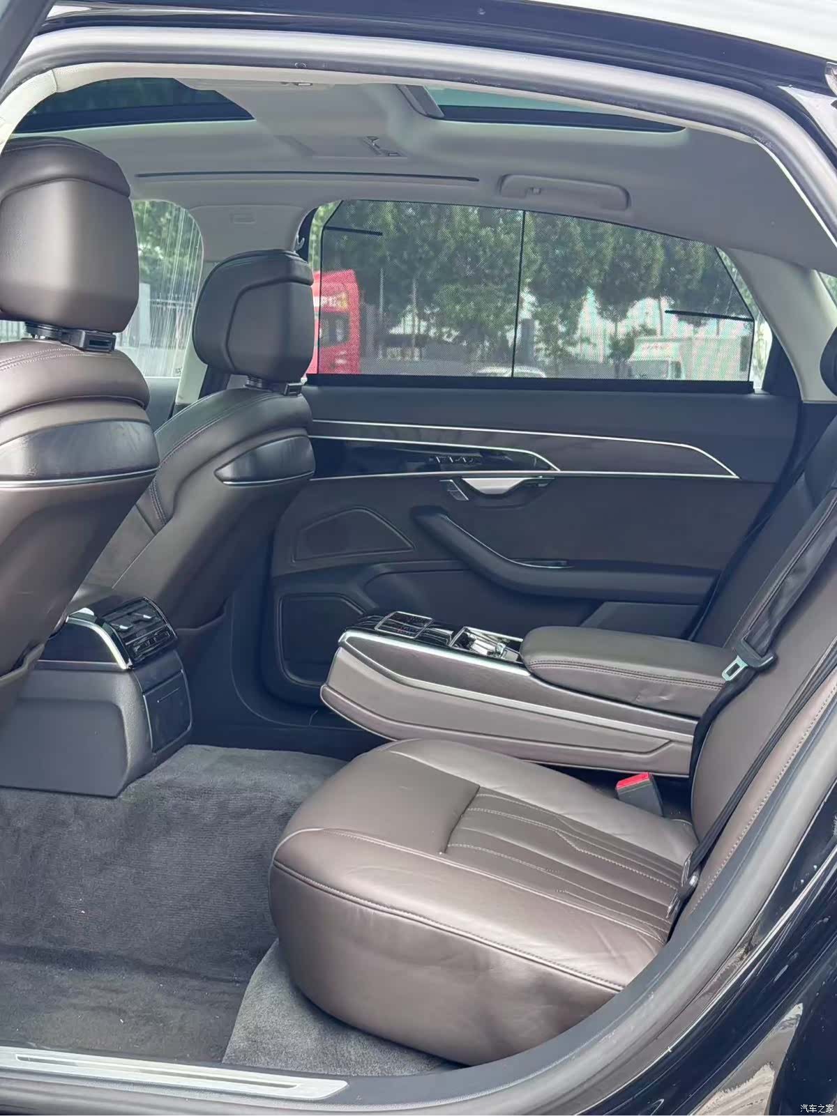 Audi A8L, 2019 6