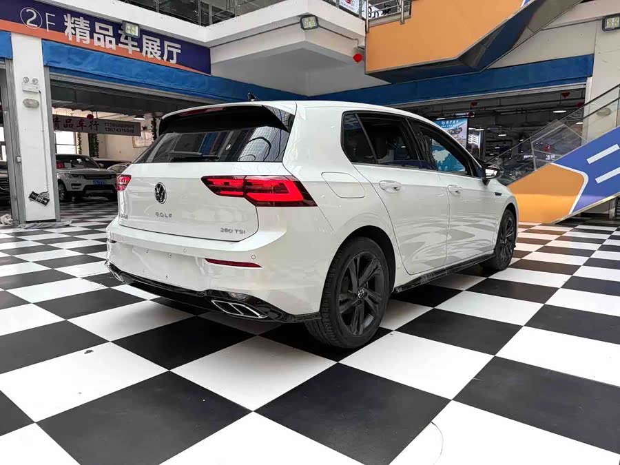 Volkswagen Golf 2023, фото 14