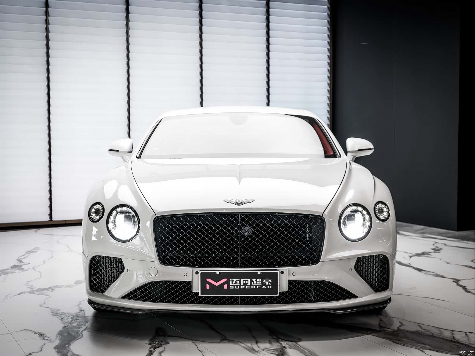Bentley Continental GT, 2022 3