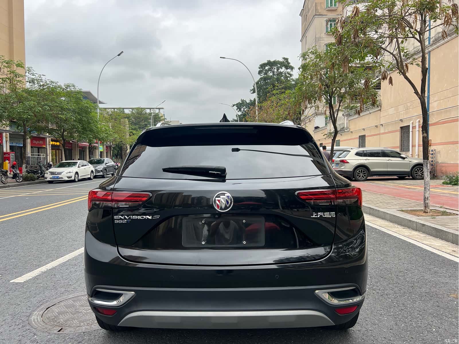 Buick Envision, 2022 все фото