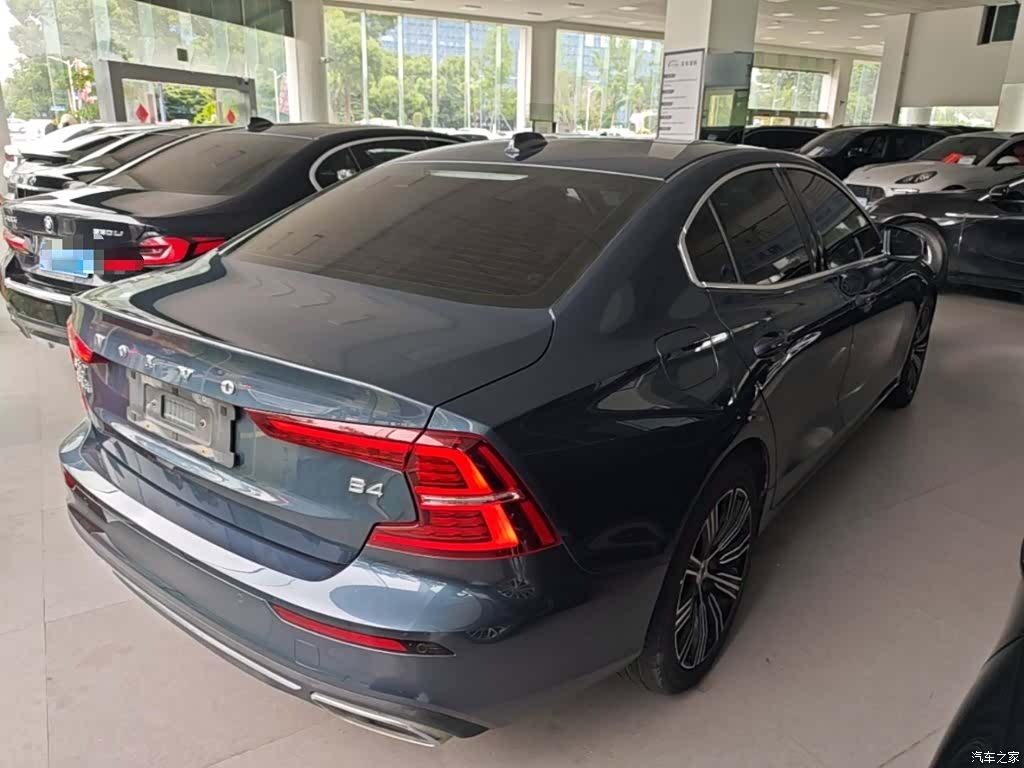 Volvo S60, 2022 7