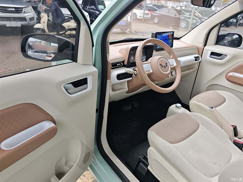 Wuling MINIEV, 2024 12