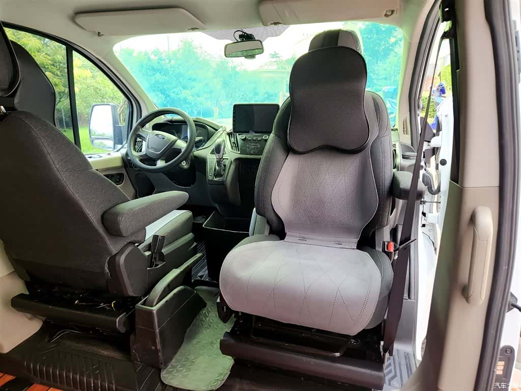 Ford 2.0TV, 2018 18