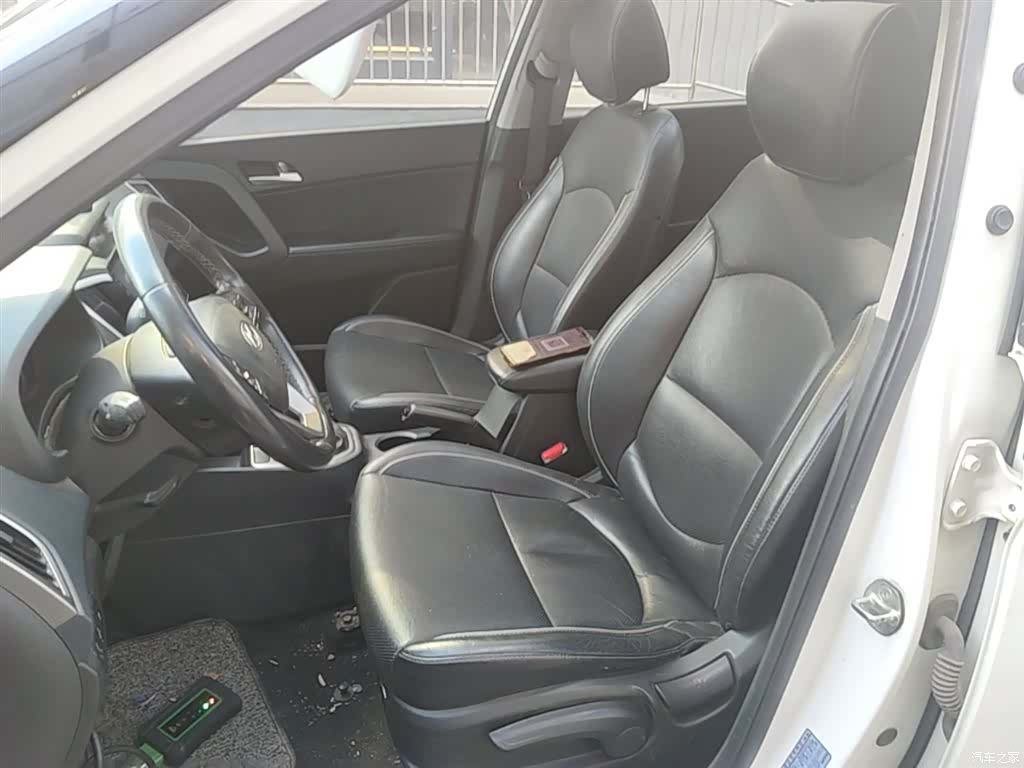Hyundai ix25, 2017 15