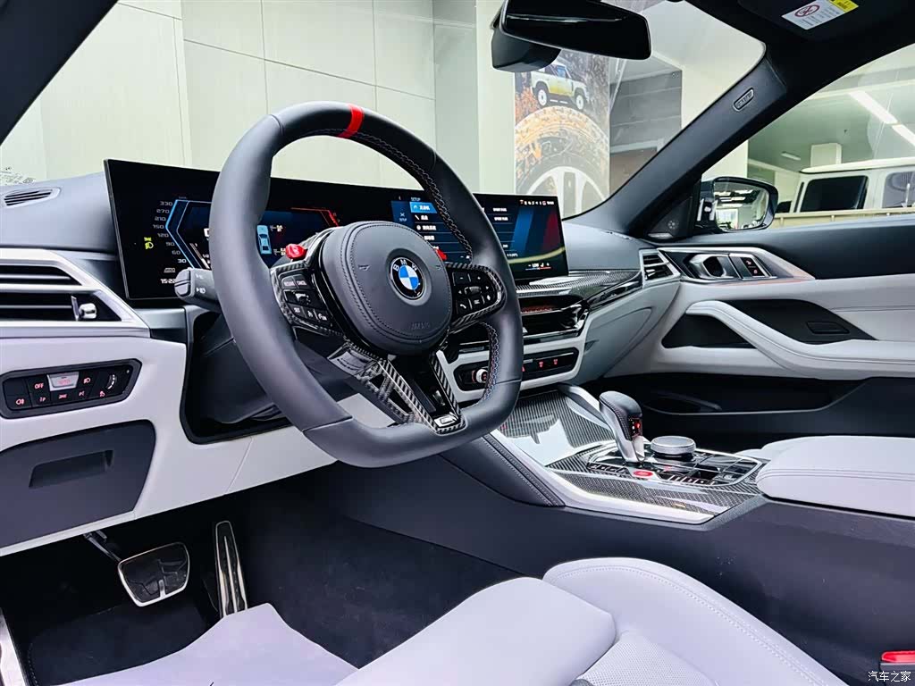 BMW M4, 2025 8