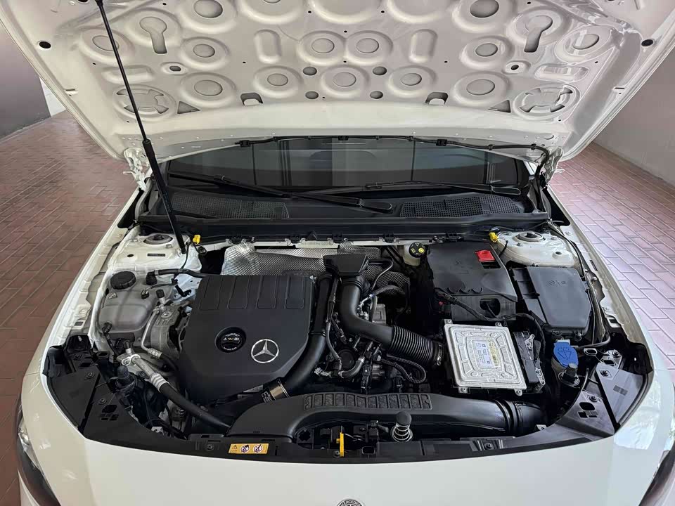 Mercedes-Benz Class A Mercedes-Benz Class A