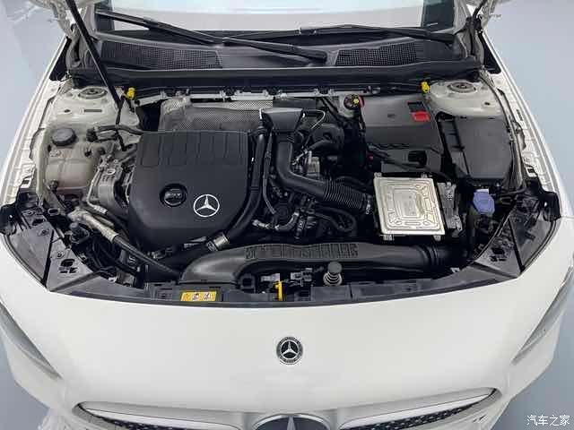 Mercedes-Benz A-Class, 2021 12