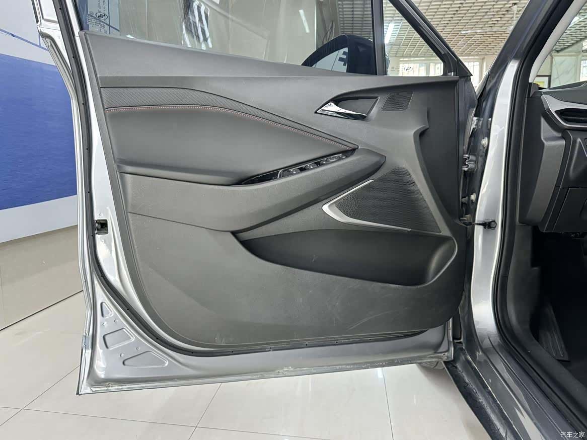 Chevrolet Redline, 2022 23