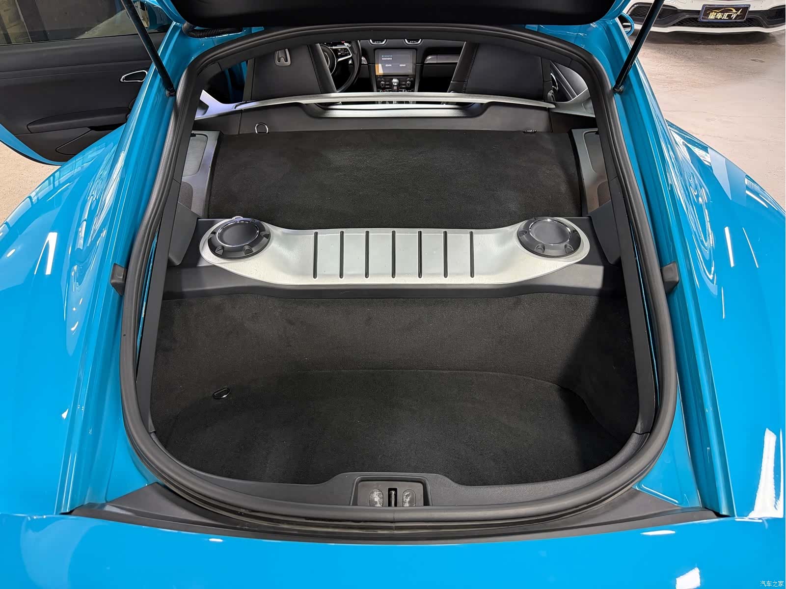 Porsche Cayman, 2017 21