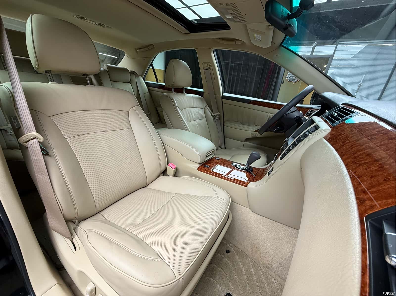 Toyota Crown, 2009 19