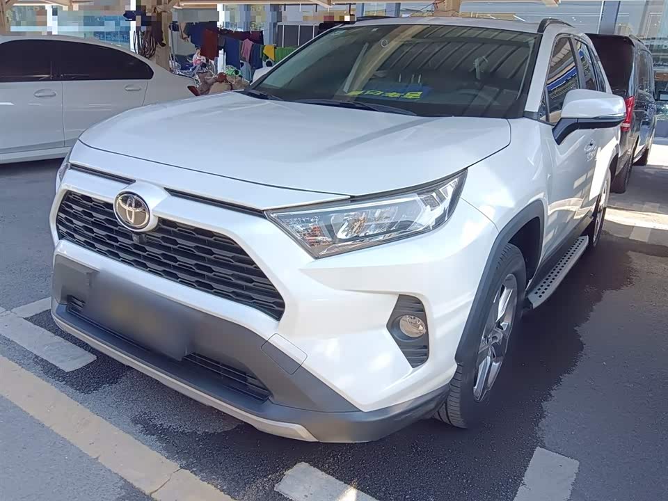 Toyota RAV4 Rongfang