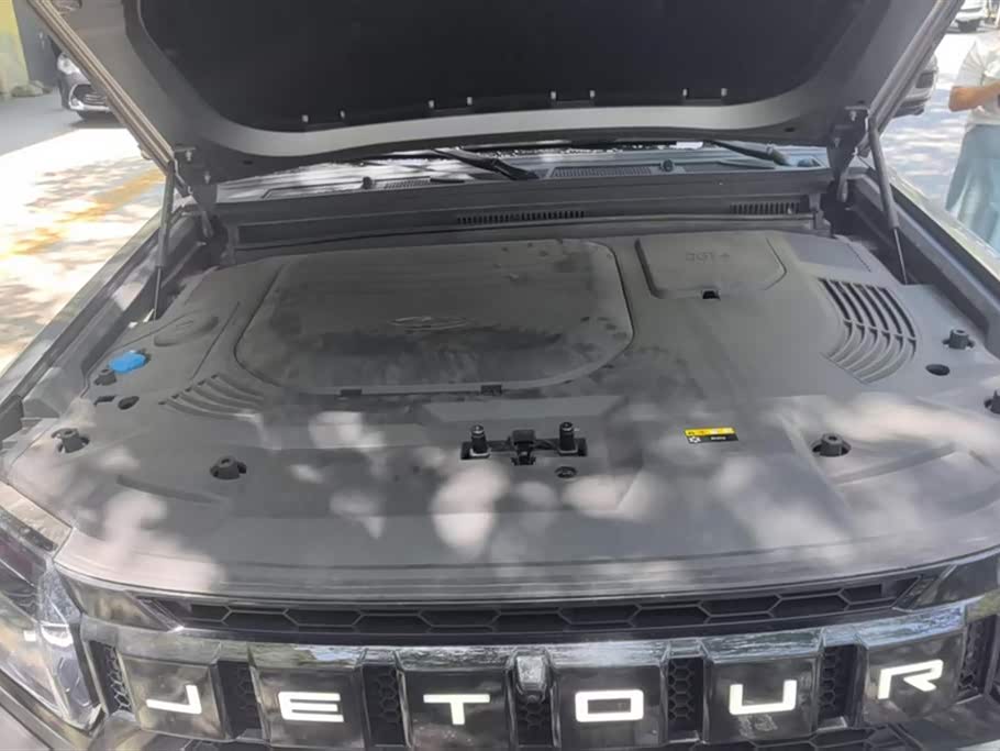 Jetour Jet Traveler C-DM