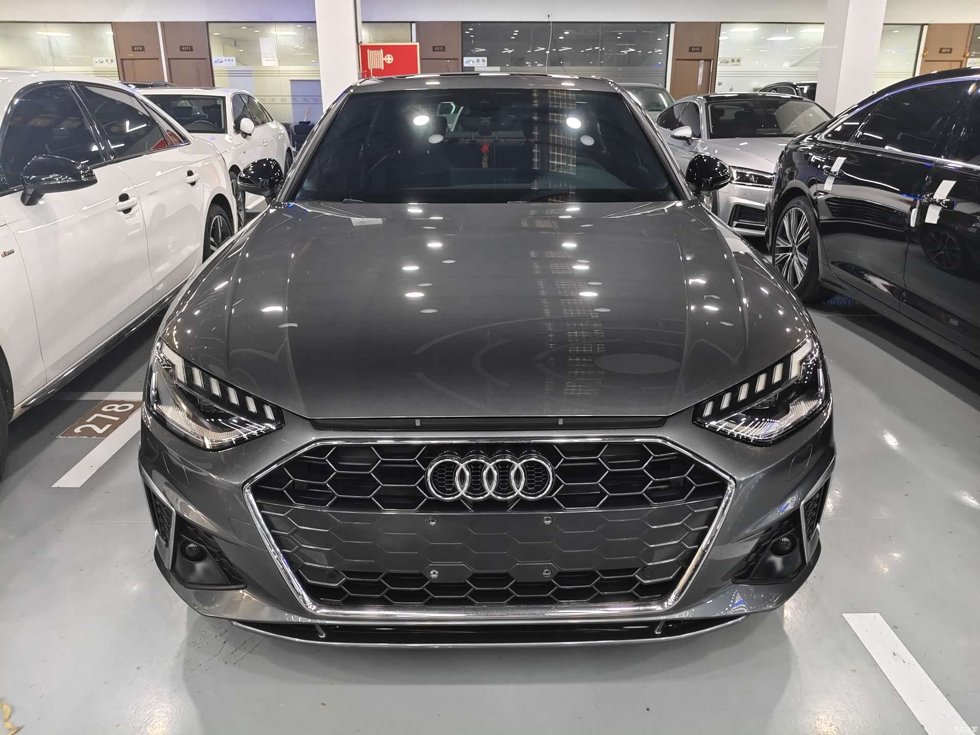 Audi A4L, 2022 2
