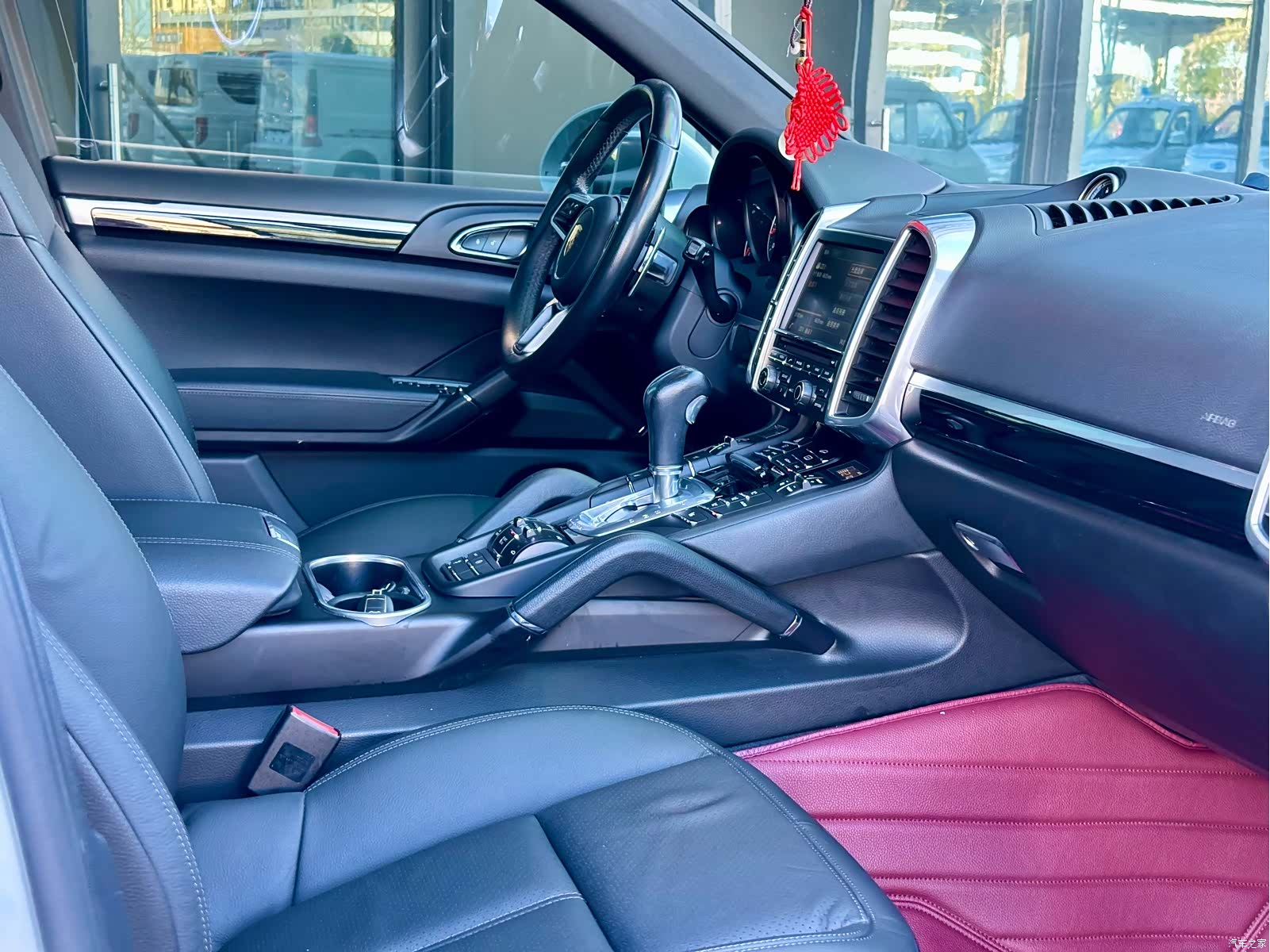 Porsche Cayenne, 2016 15