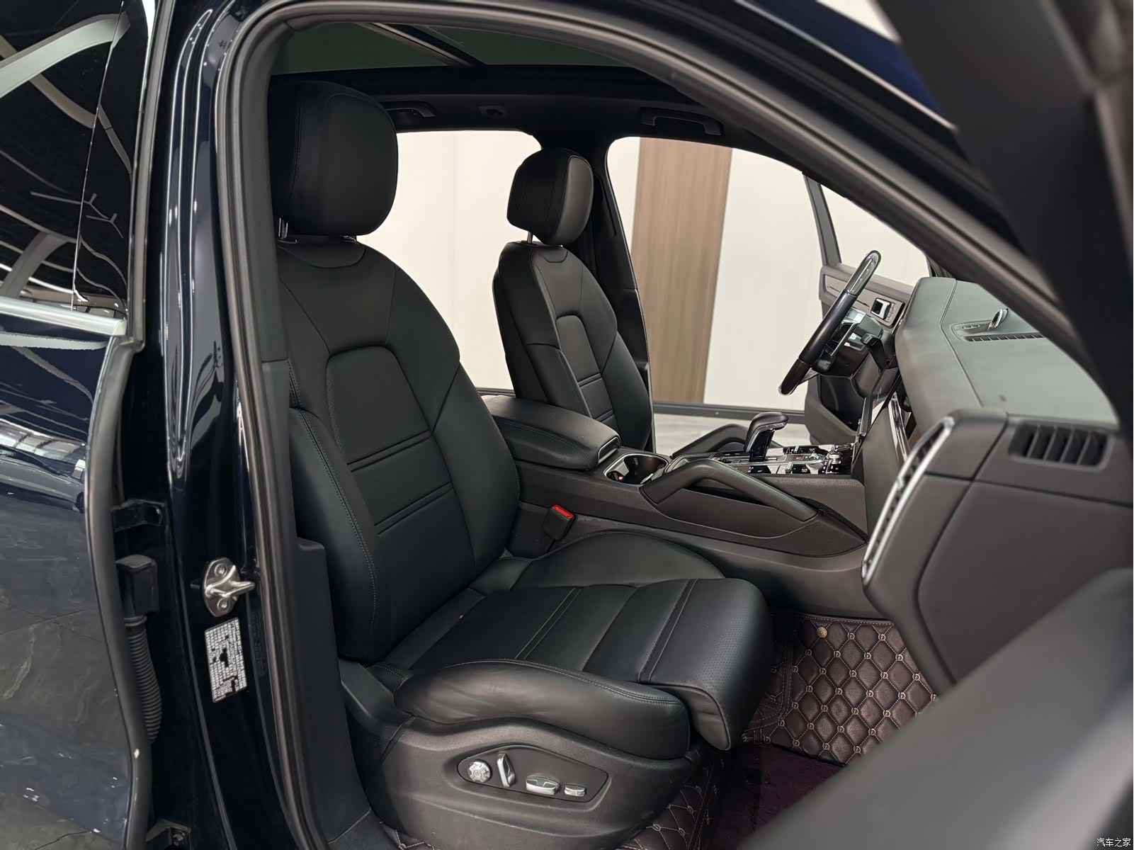 Porsche Cayenne, 2020 22