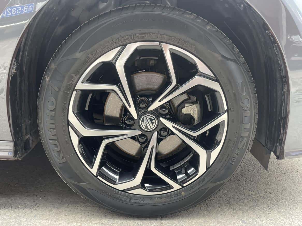 MG MG5, 2024 11