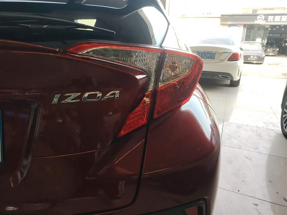 Toyota IZOA