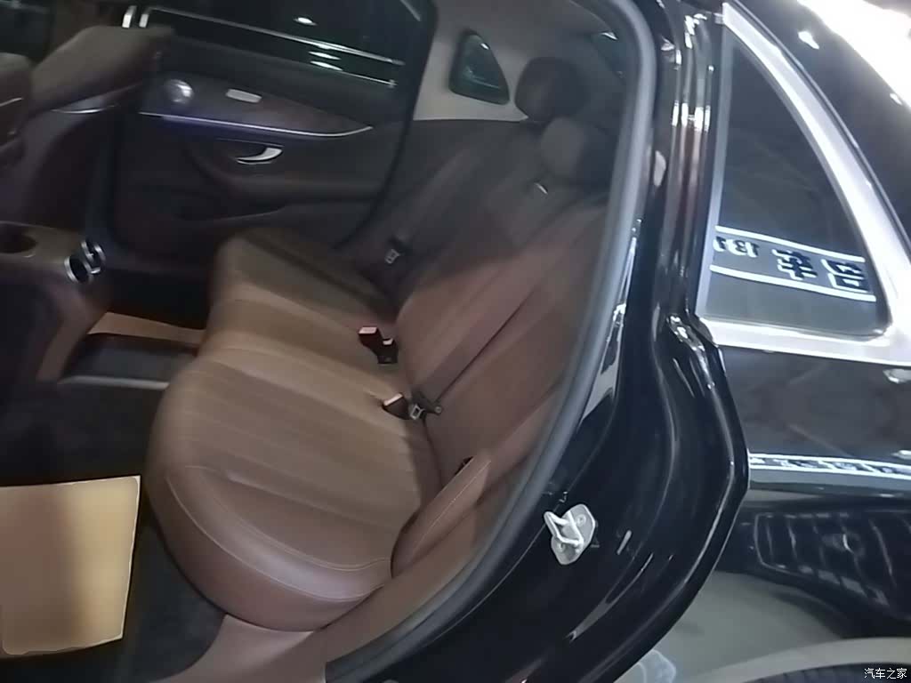 Mercedes-Benz E-Class, 2018 17