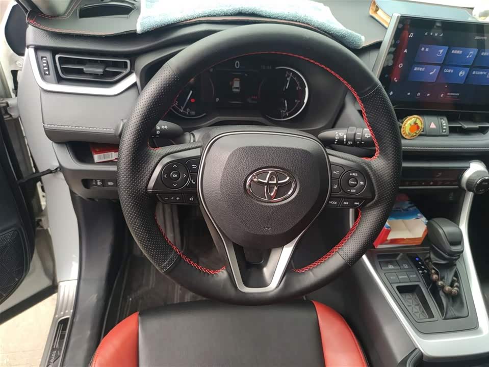 Toyota RAV4 Rongfang