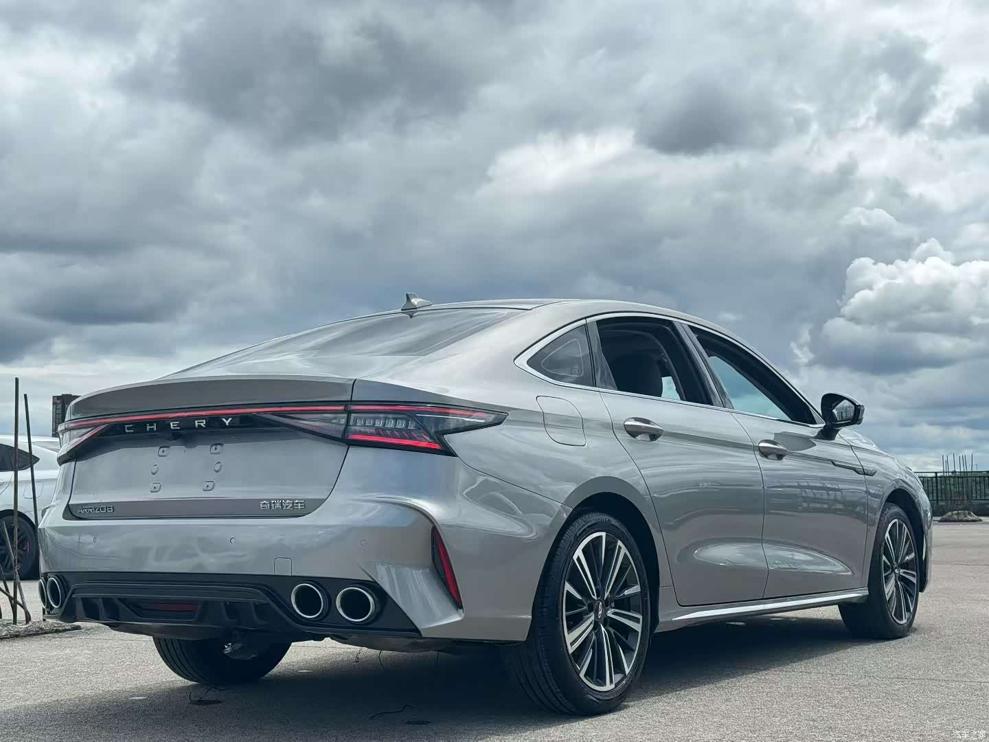 Chery Arrizo 8, 2025 9