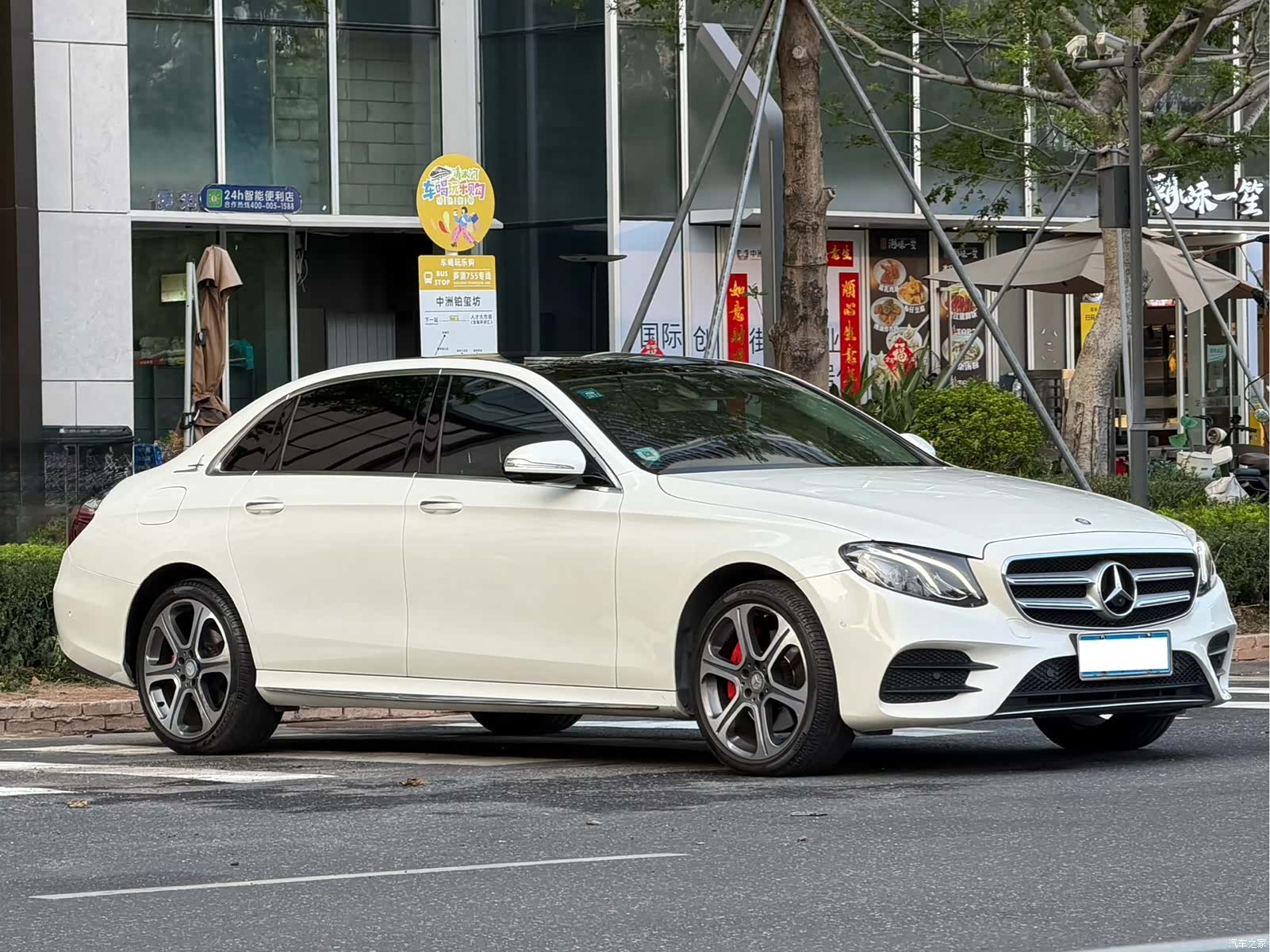 Mercedes-Benz E-Class, 2016 6