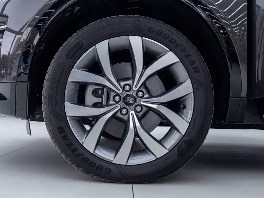 Land Rover Discover sports