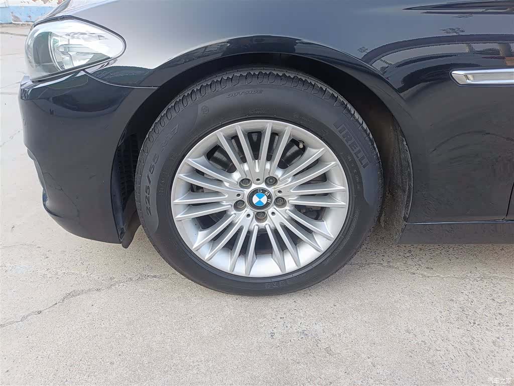 BMW 5 Series, 2016 23