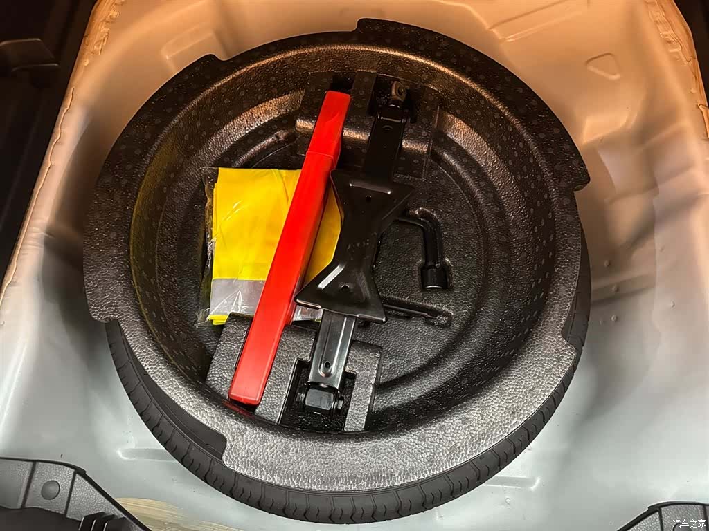 Haval M6, 2023 10