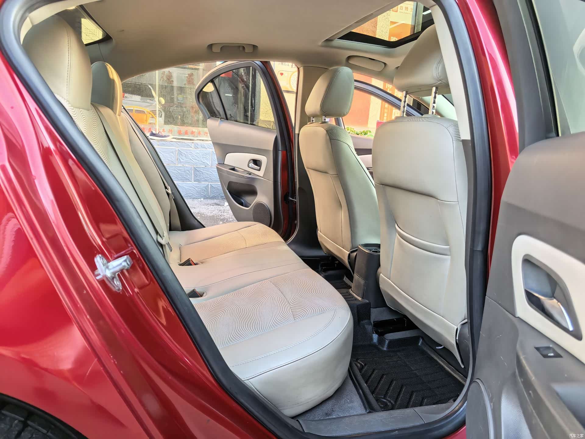 Chevrolet SE, 2015 6
