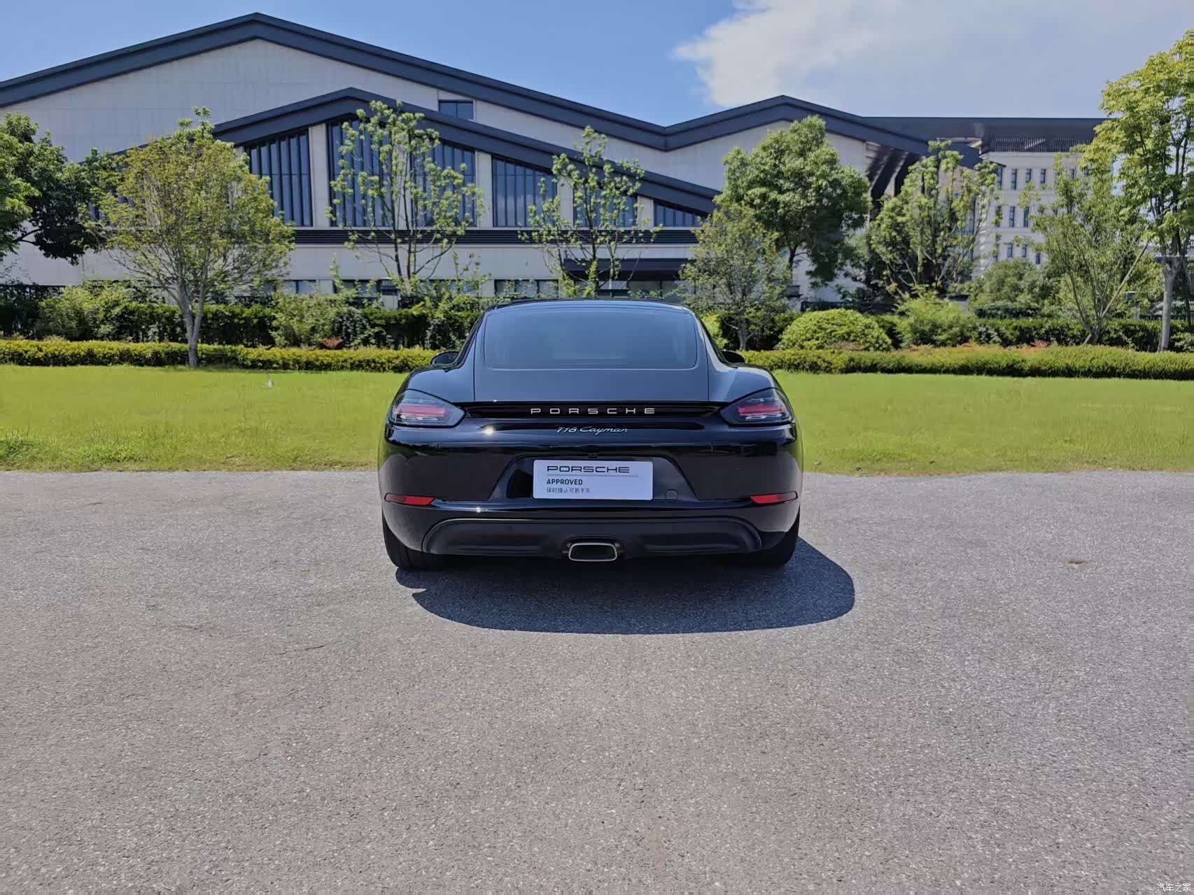 Porsche Cayman, 2023 все фото