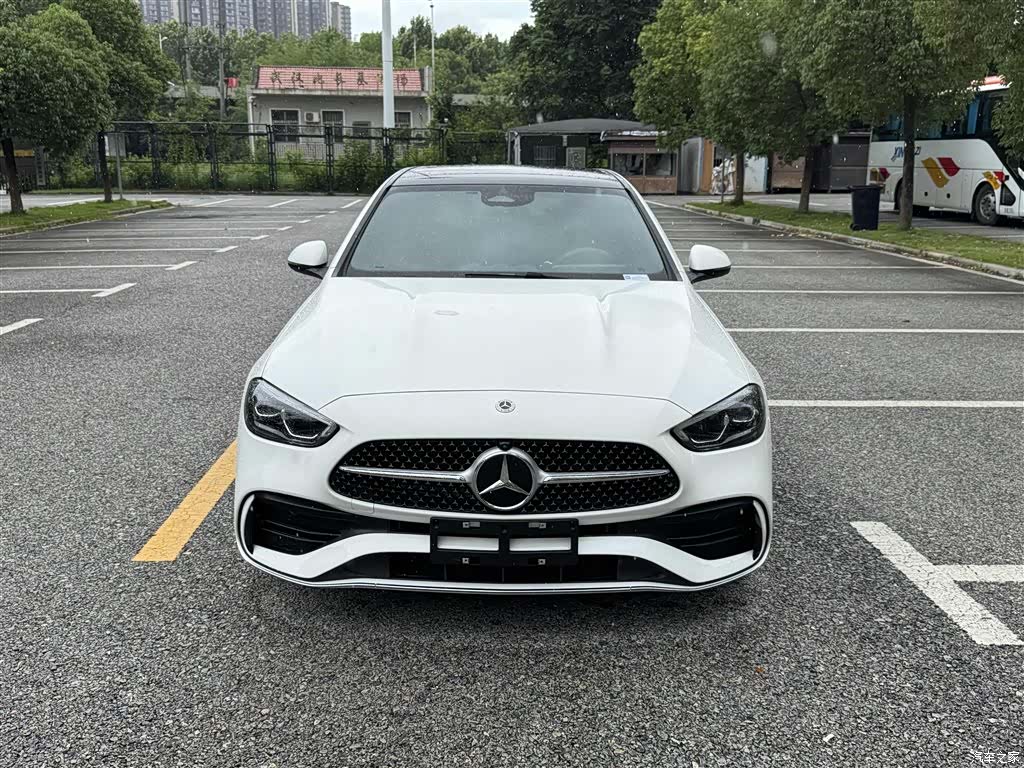 Mercedes-Benz C-Class, 2025 9