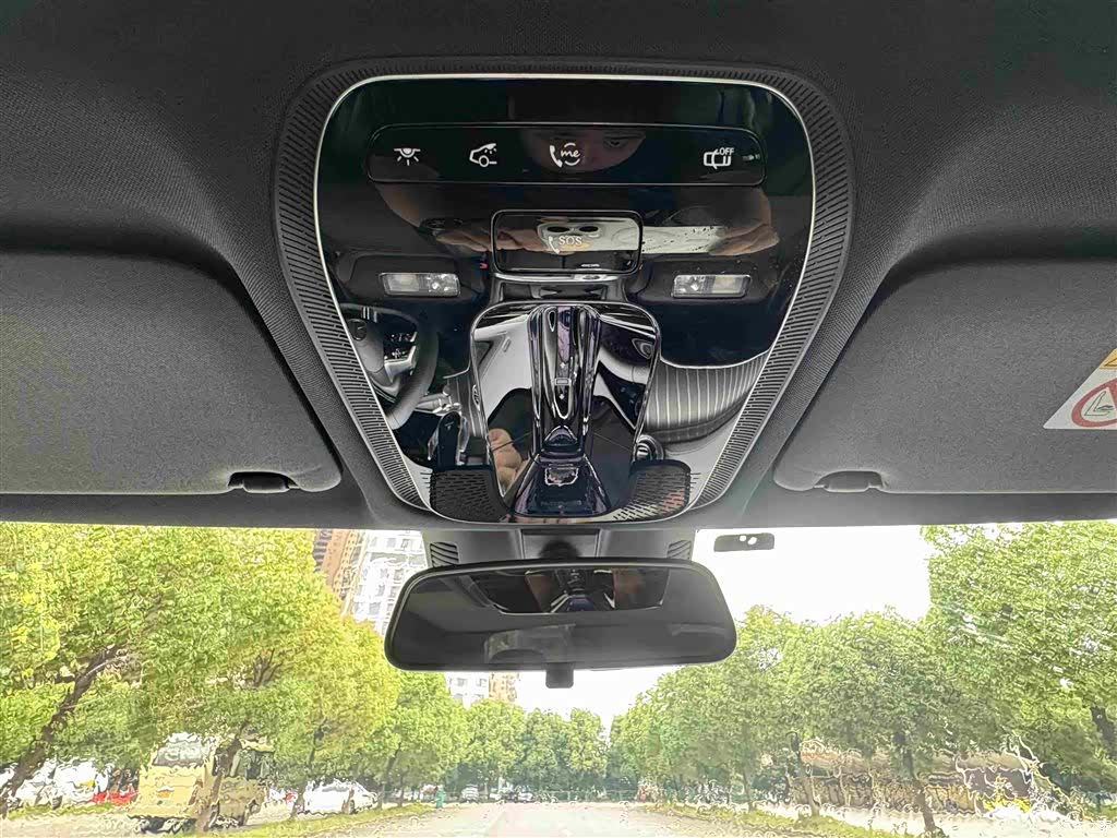 Mercedes-Benz C-Class, 2025 23