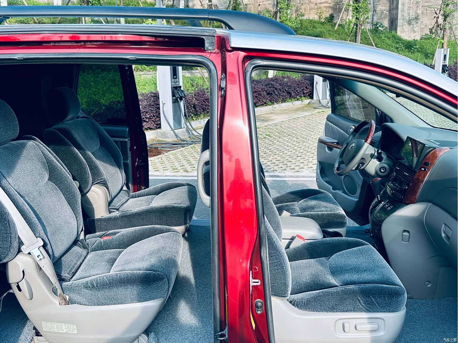 Toyota Sienna, 2005 13
