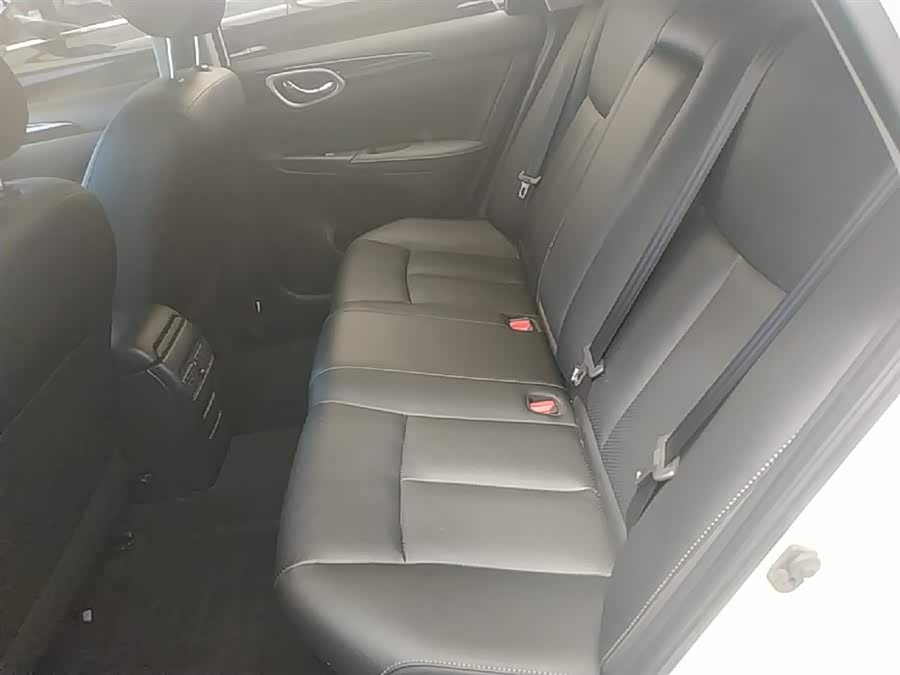Nissan Sylphy 2021, фото 17