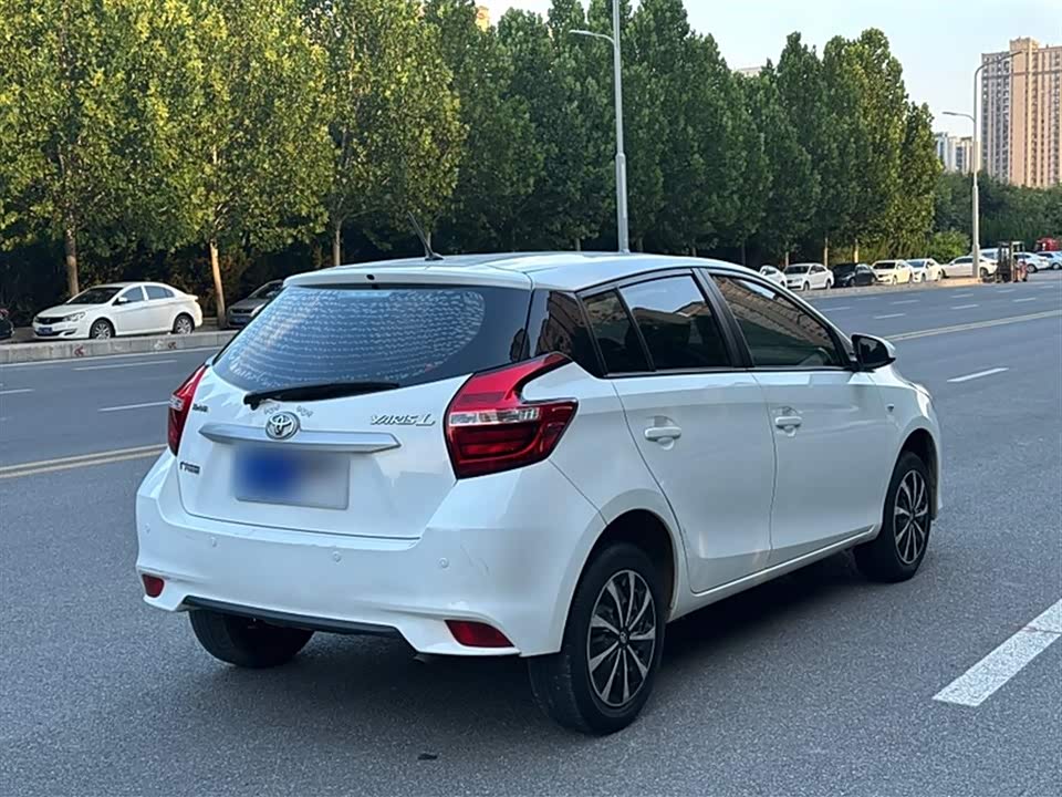 Toyota YARiS L Zhixuan